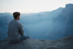 7 Lessons Learned From 4000 Minutes of Meditation